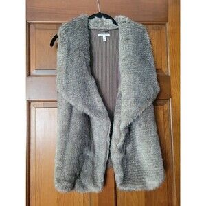 Women's Small Maurices faux fur vest